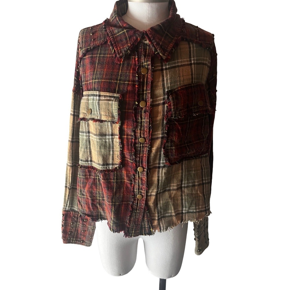 Oli & Hali Studded Patchwork Cropped Flannel Shirt Oversized Women's Small